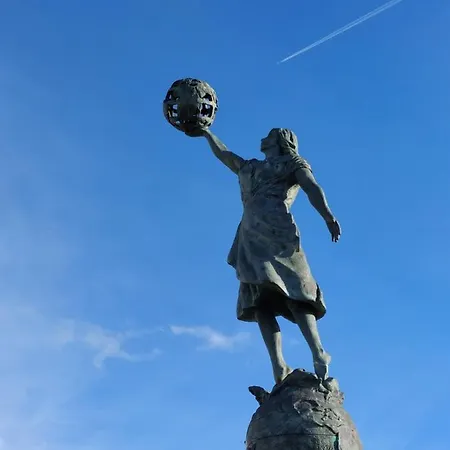 Casa Luz Pensionat Lires